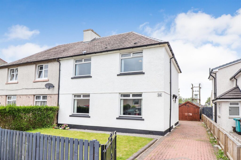 Queens Crescent, Motherwell