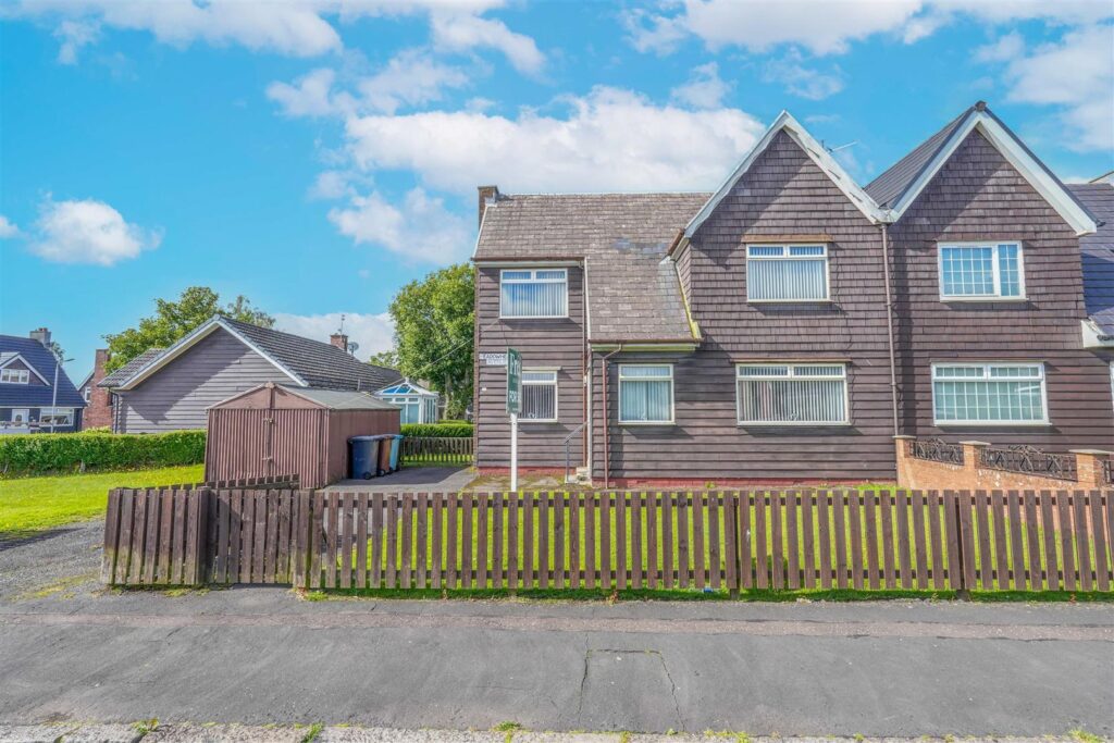 Meadowhead Avenue, Chryston, Glasgow
