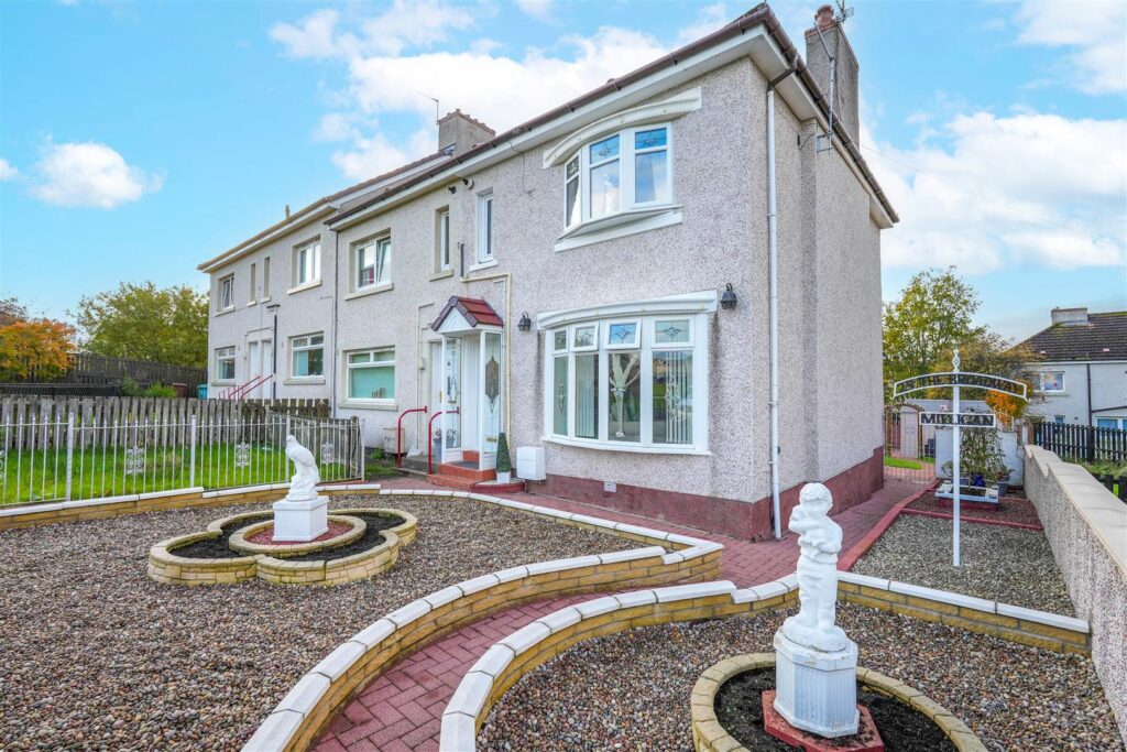 The Broadway, Wishaw