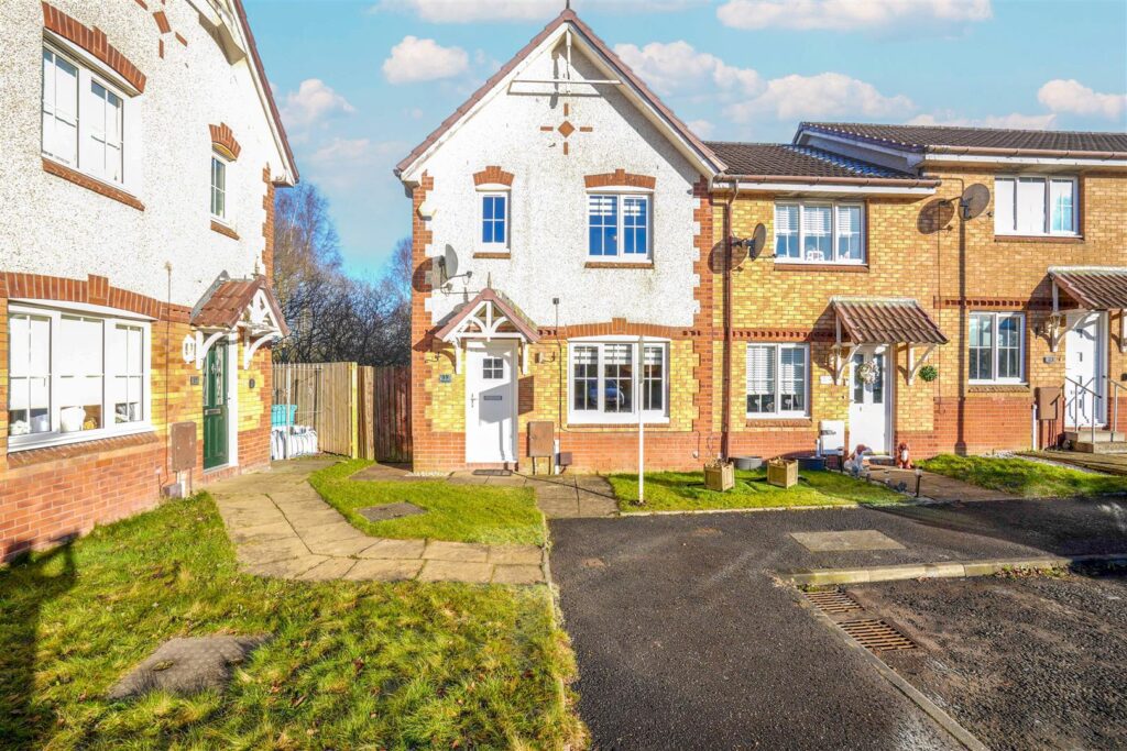 Acer Grove, Chapelhall, Airdrie