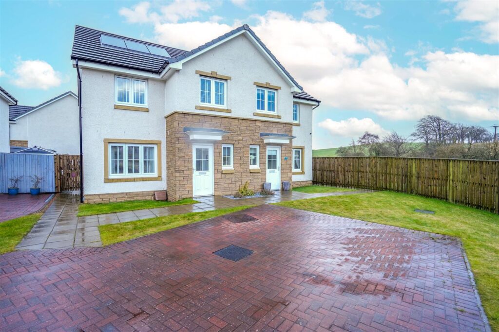 Burnhead Gardens, Carluke