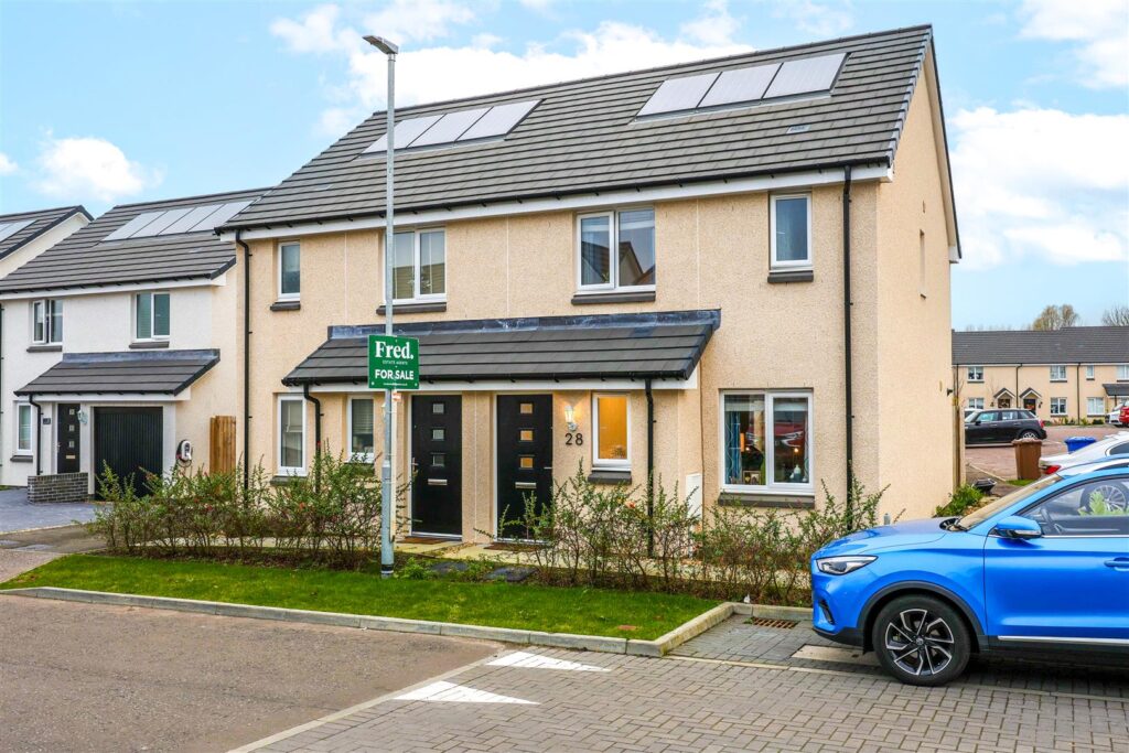 Lotus Crescent, Cleland, Motherwell