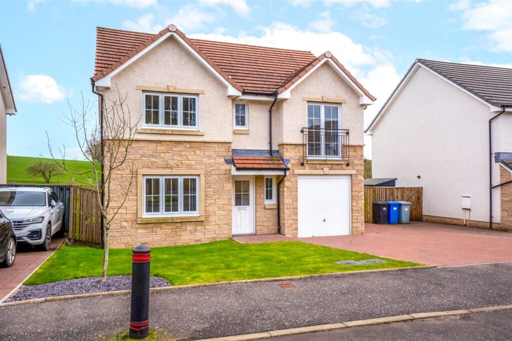 Hunterfield Place, Carluke